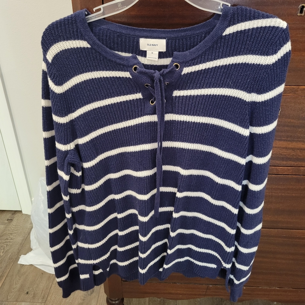 Old Navy Sweater